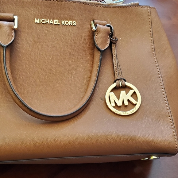 Michael kors hard bag - Picture 3 of 4